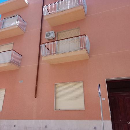 Casa Vacanze Ferro Trapani Exterior foto
